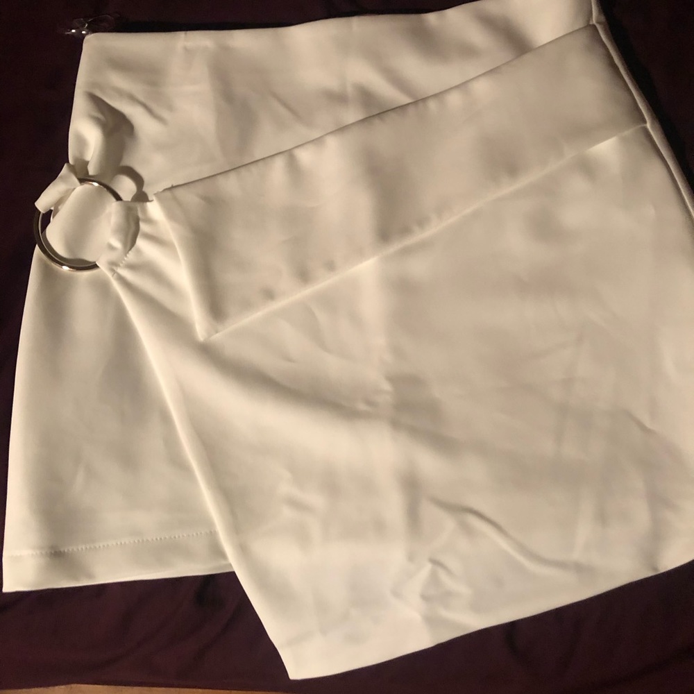 white skirt Y2K